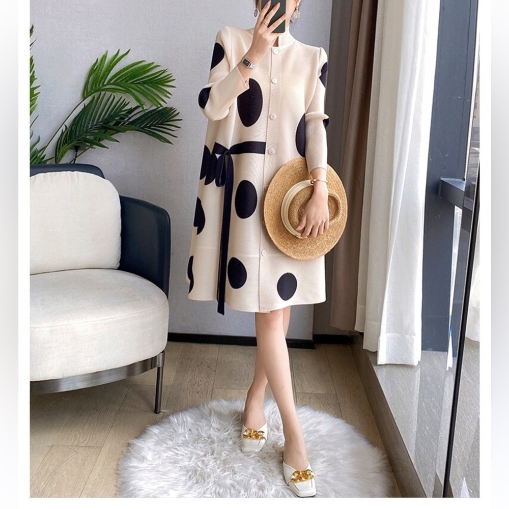 ShopEvelynne Cream Long Sleeve A-Line Dress with Black Polka Dots
